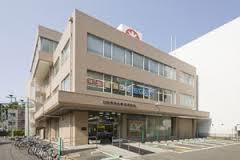 Bank. 1110m to Kawasaki credit union Tsunashima store (Bank)