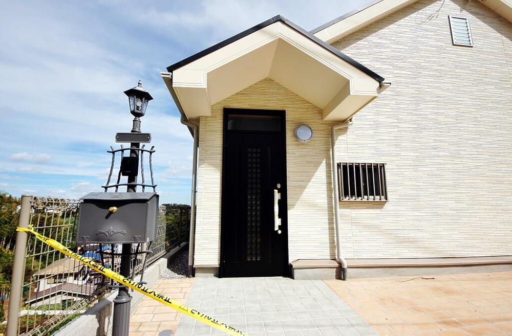 Local appearance photo