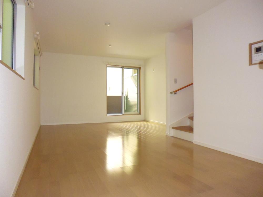 Same specifications photos (living). Living (company construction cases)