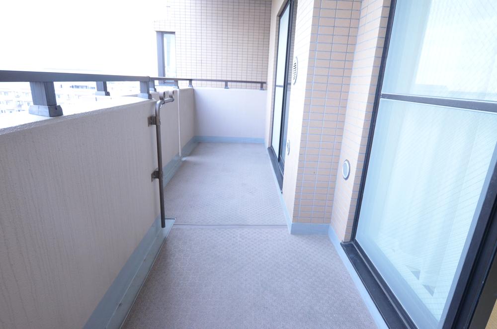 Balcony. Local (12 May 2013) Shooting