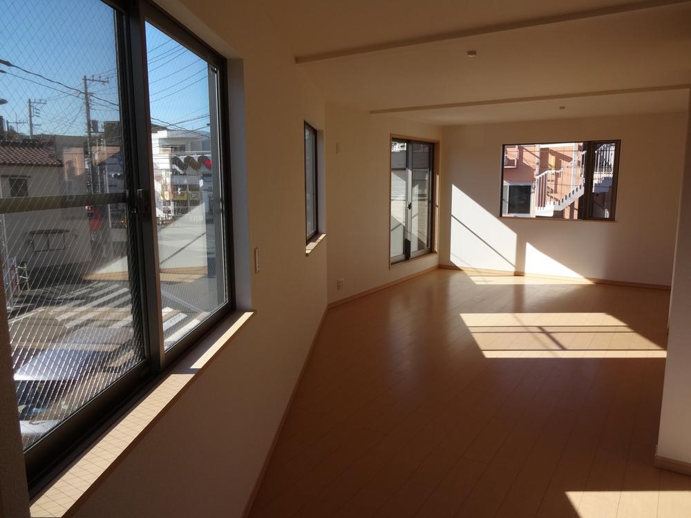 Living. Indoor (11 May 2013) Shooting