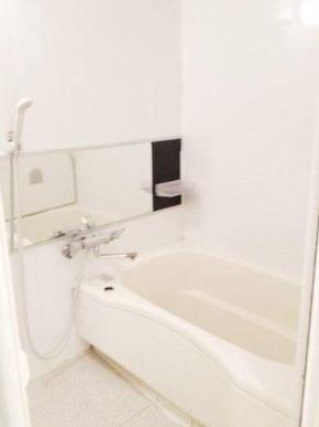 Bathroom. Bathroom 1