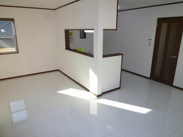 Living. Building 2 Indoor (November 21, 2013) Shooting