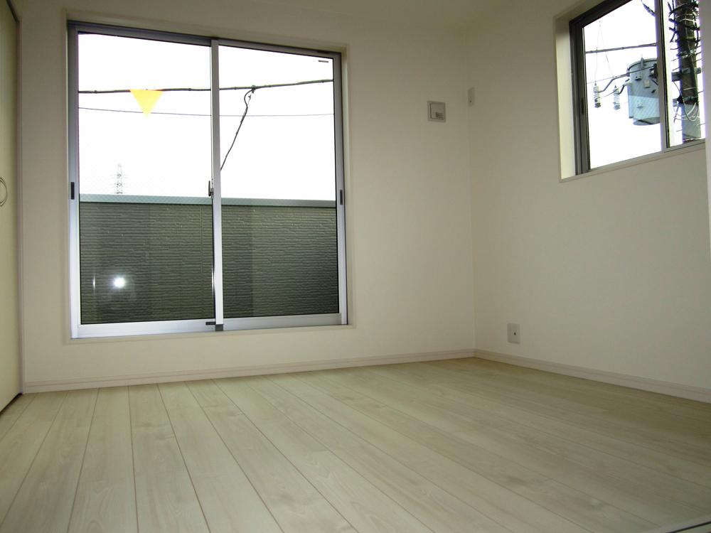 Same specifications photos (Other introspection). Example of construction