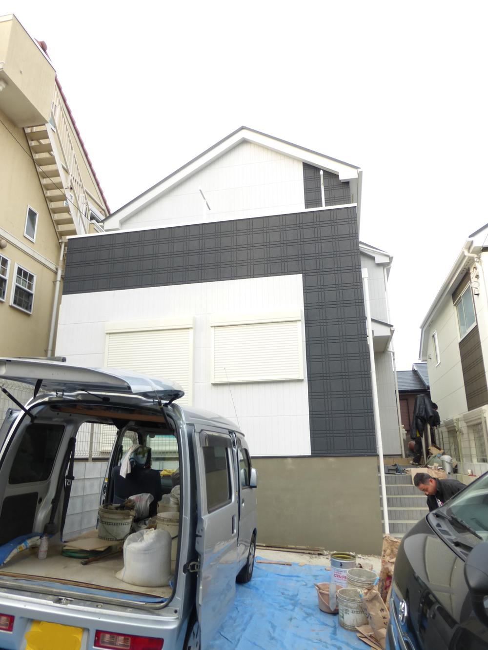 Local appearance photo. Building 2 Local (December 9, 2013) Shooting