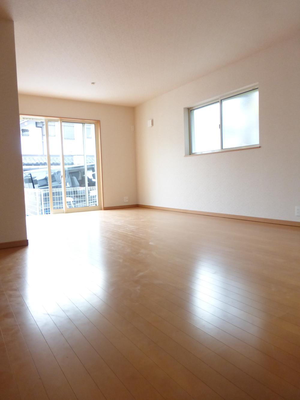 Living. 1 Building Indoor (December 9, 2013) Shooting