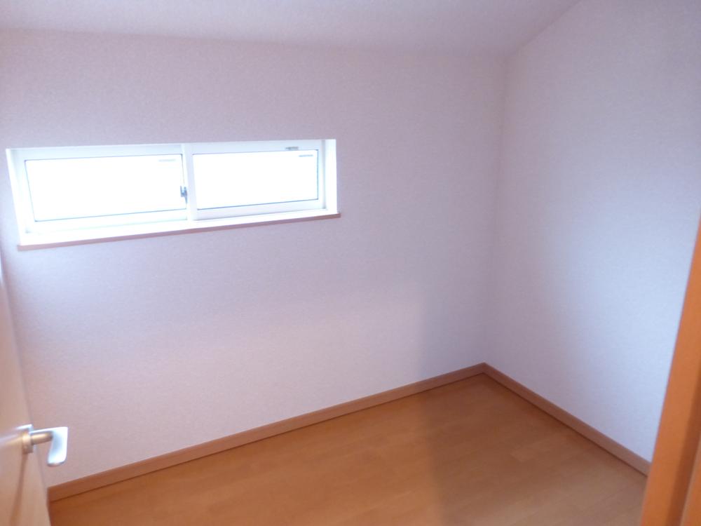 Receipt. 1 Building Storeroom (December 9, 2013) Shooting