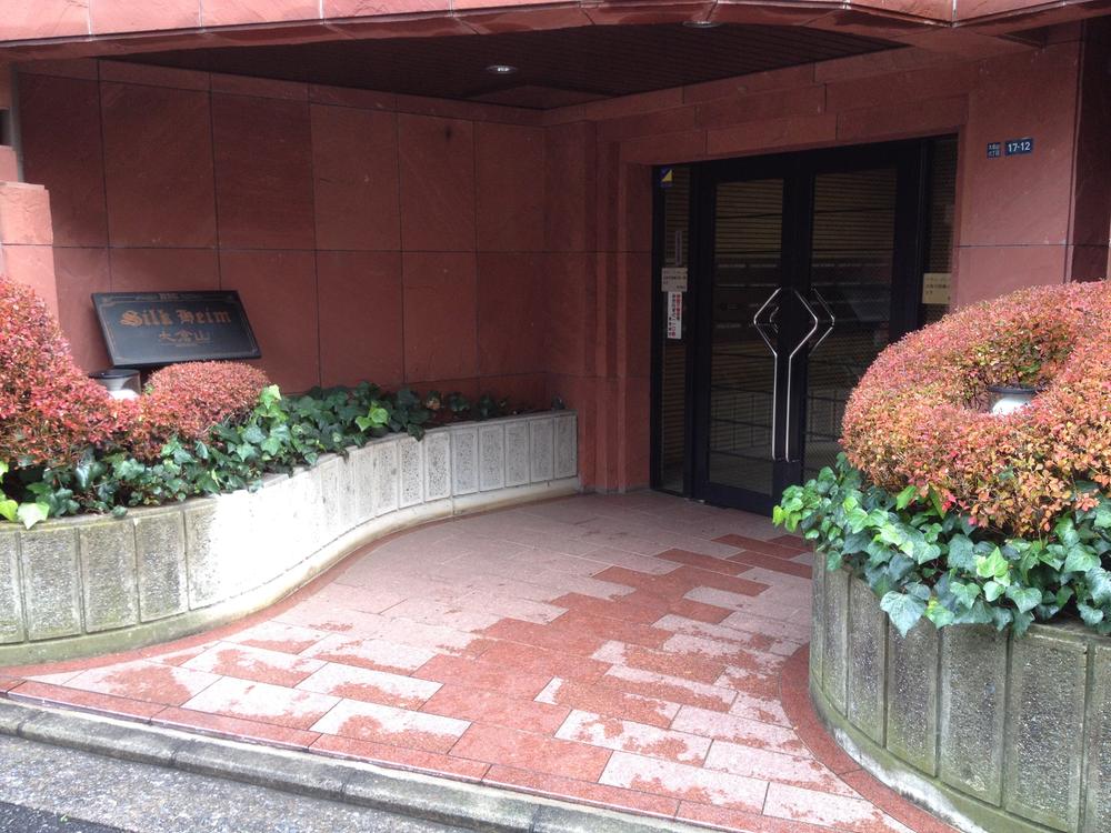 Local appearance photo. Local (12 May 2013) Shooting