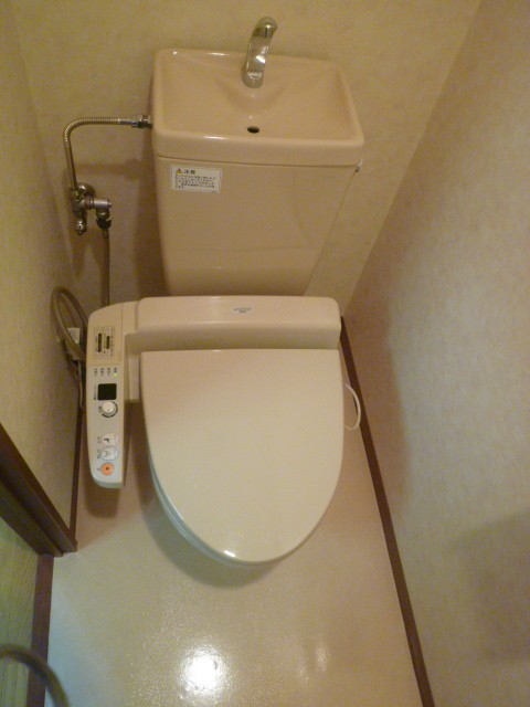 Toilet