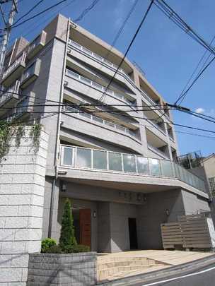 Local appearance photo. Exterior (2013 December shooting)