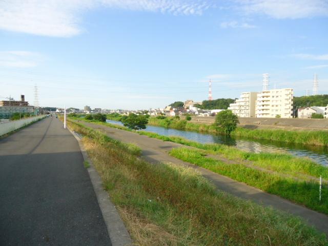 Streets around. Until Tsurumi 450m