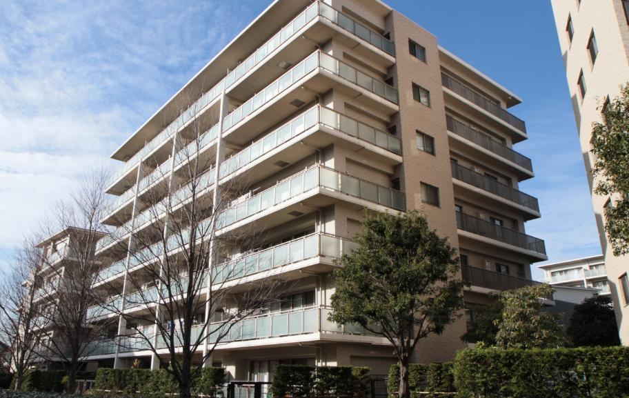 Local appearance photo. Local (12 May 2013) Shooting