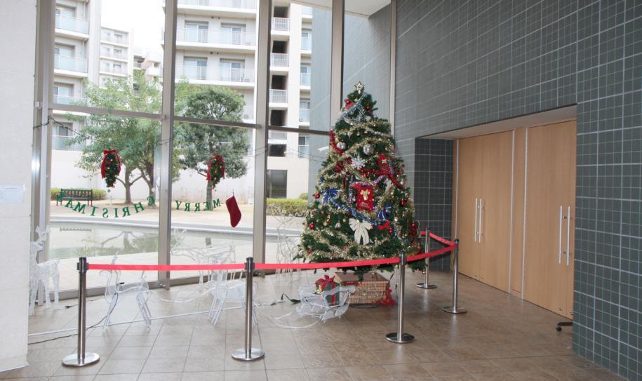 Other common areas. Theater studio entrance