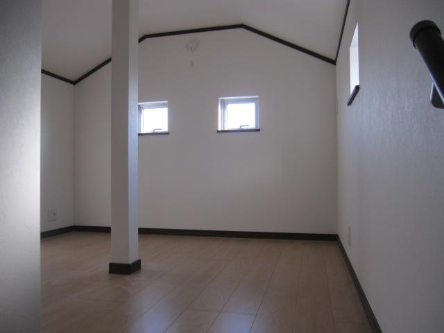 Receipt. 3rd floor, Attic storage