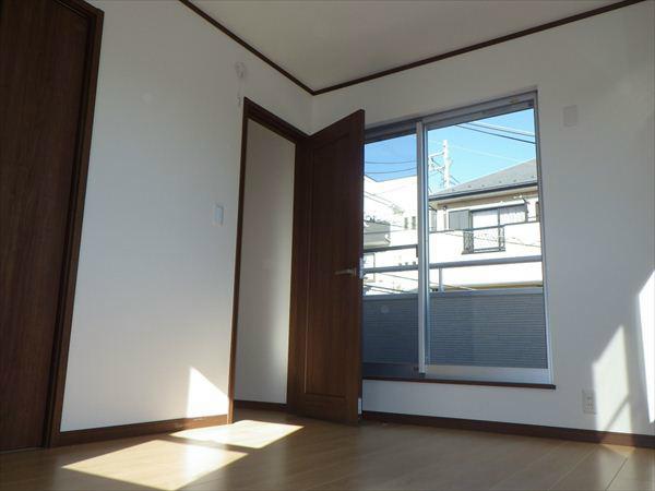 Non-living room. Western-style 6 Pledge