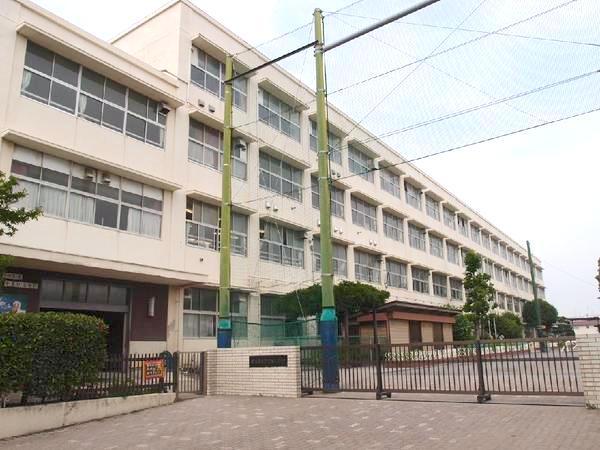 Primary school. Shin'yoshida until elementary school 550m