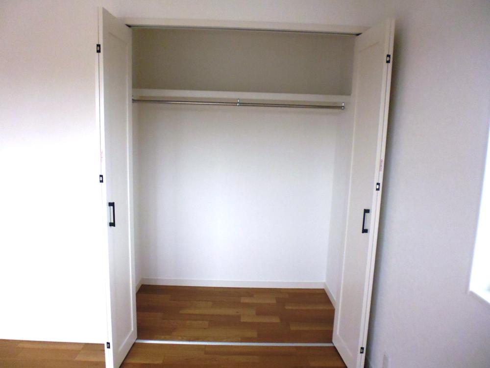 Receipt. Plenty of storage closet