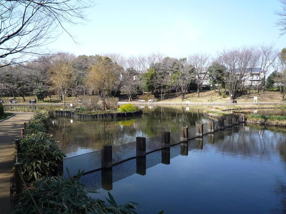 park. 1400m to babble park