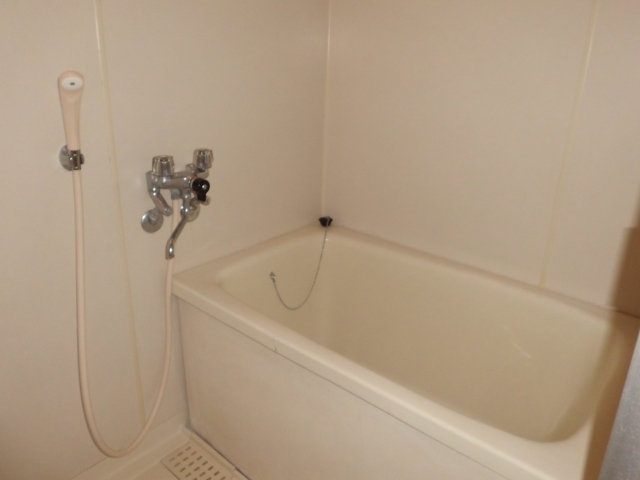 Bath. Washroom can be used as a dressing room