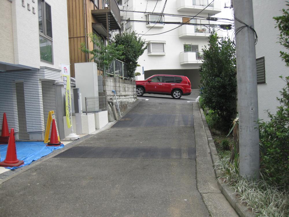 Local photos, including front road. Local (July 2013) Shooting