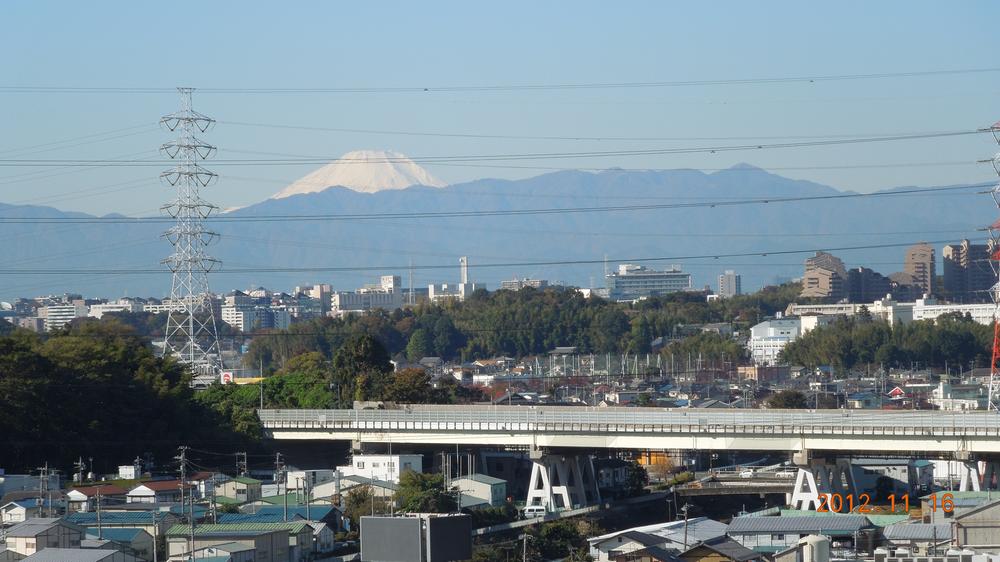 View photos from the dwelling unit. View from the site (November 2012) shooting From balcony, Seller like shooting