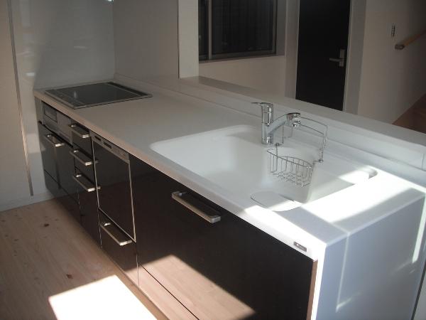 Kitchen. All-electric kitchen