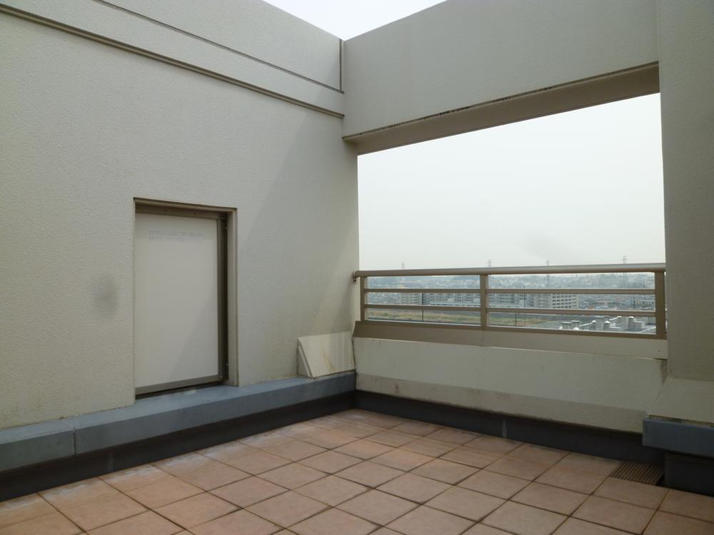 Other local. Local (10 May 2013) Shooting