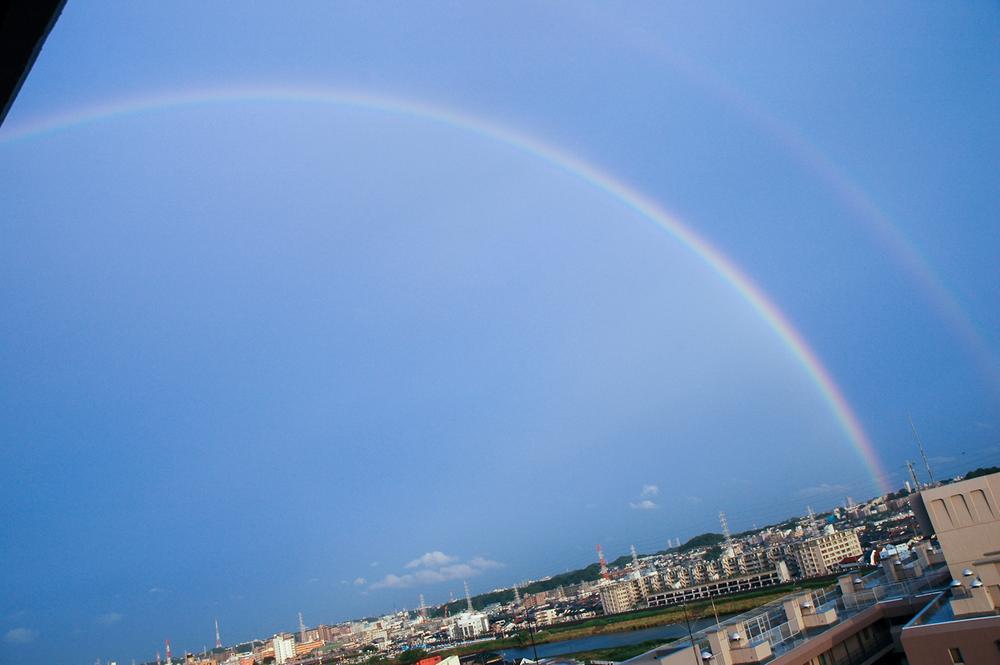 View photos from the dwelling unit. View from the site (October 2013) Shooting