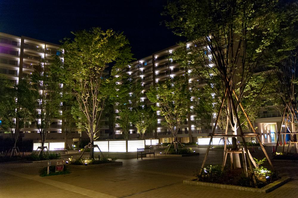 Local appearance photo. Local (10 May 2013) Shooting