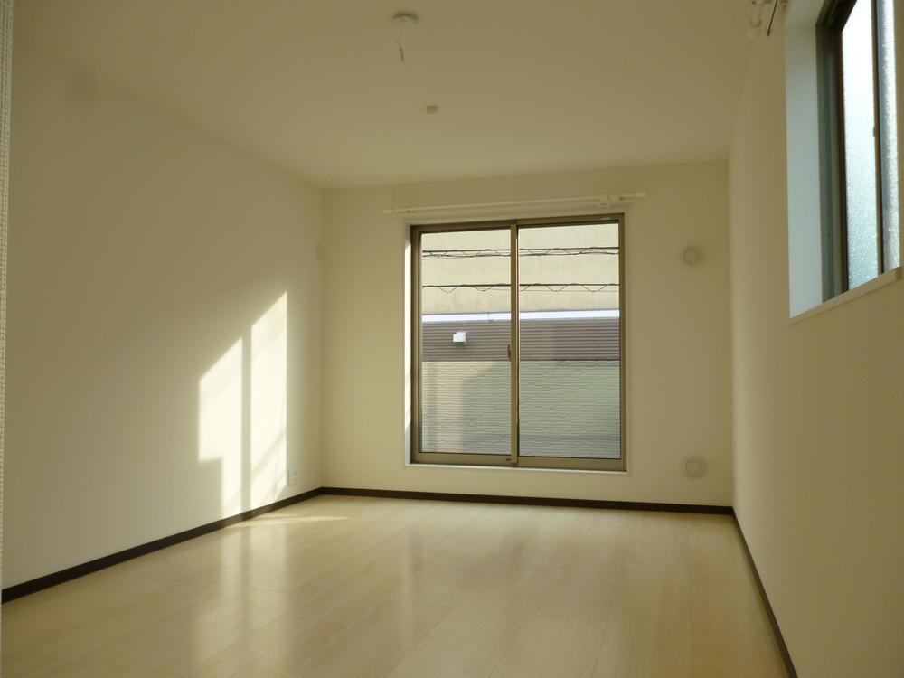 Living. Indoor (12 May 2013) Shooting