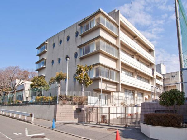 Primary school. Elementary school to 1230m Yokohama Municipal small desk Elementary School