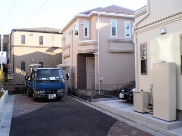 Local appearance photo