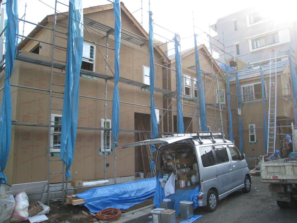 Local photos, including front road. Local (August 2013) Shooting