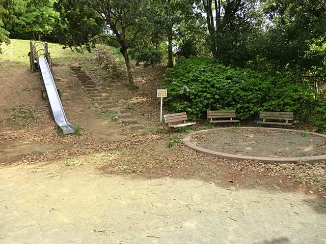 park. 500m to Minami Morooka Yato second park