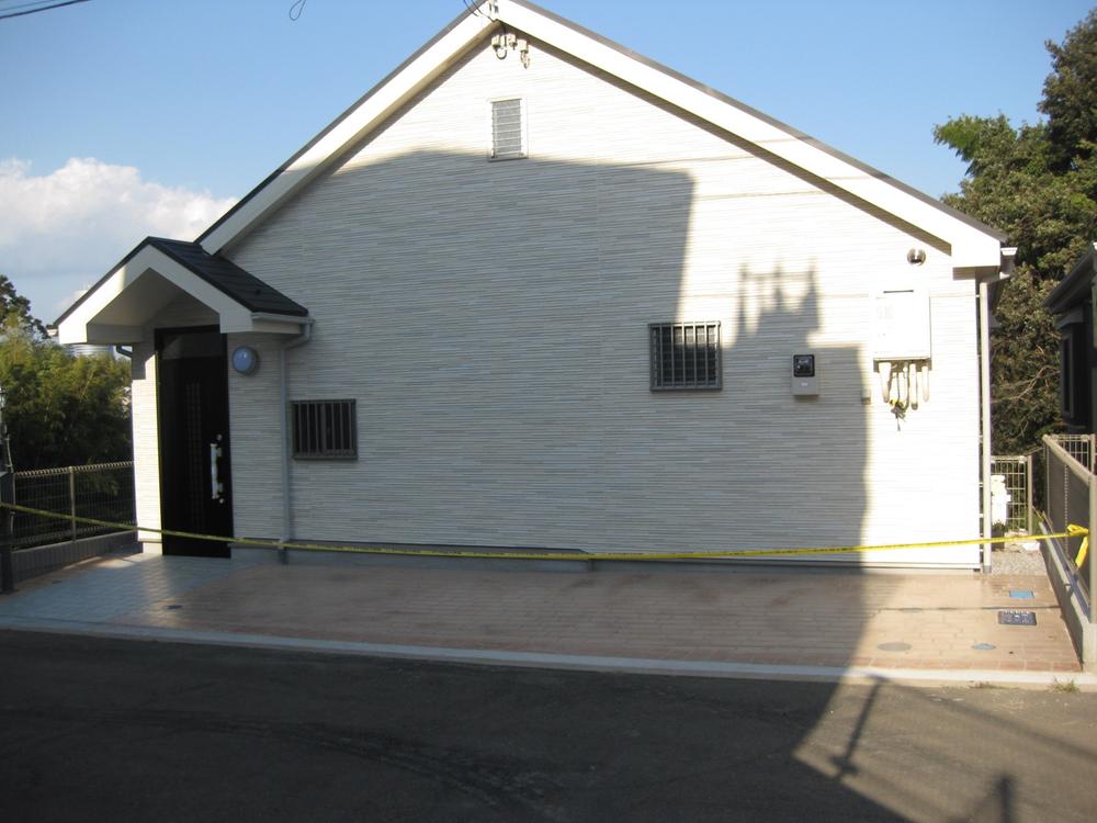 Local appearance photo