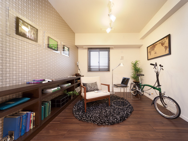Interior.  [bedroom] Western-style is to further a rich fun the day-to-day by taking advantage of the hobby, It can be used as a hobby room. Also, Family cloakroom in addition to abundant storage capacity, It can also be used as a private space of mom.