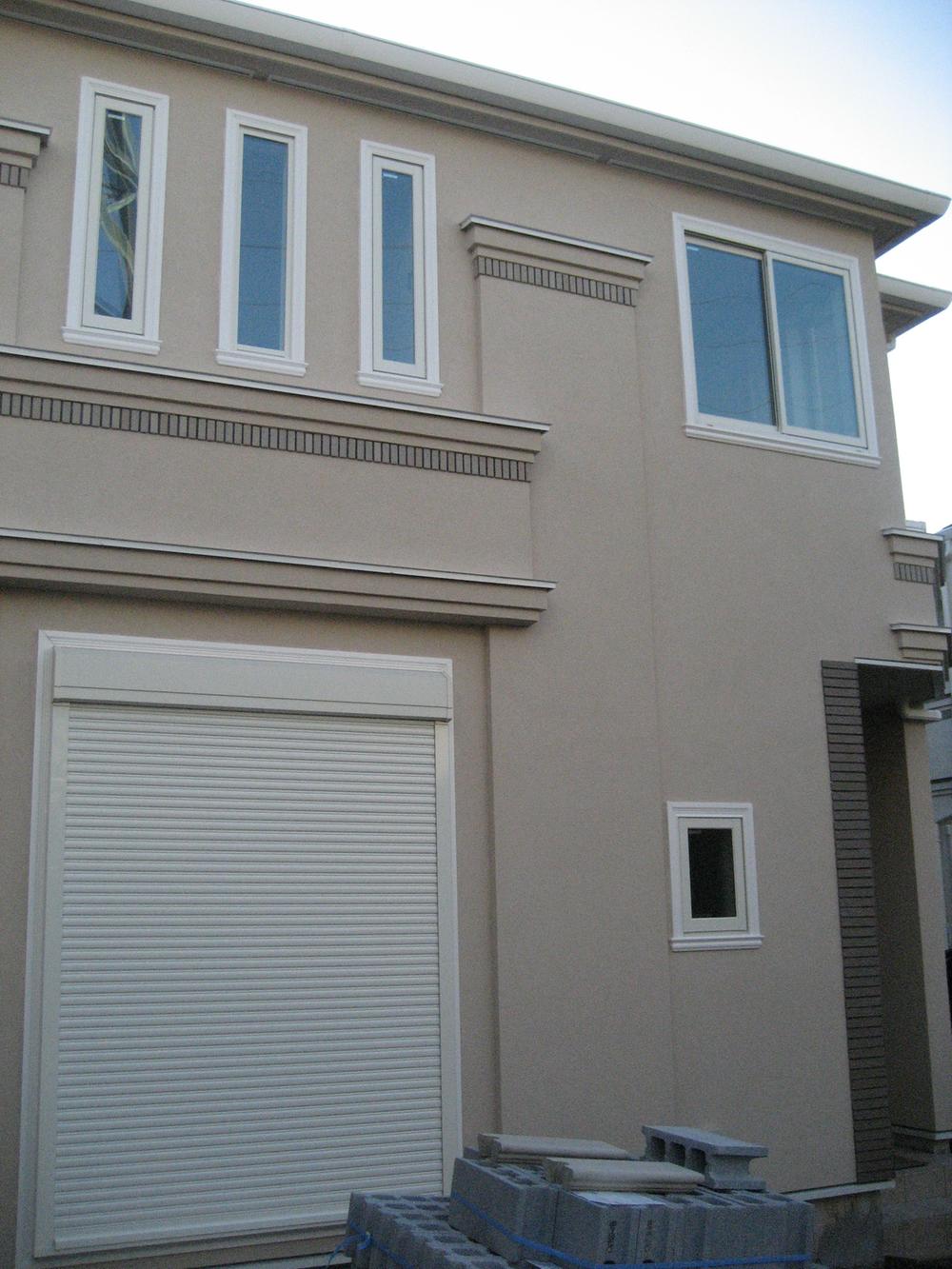 Local appearance photo. Local (12 May 2013) Shooting