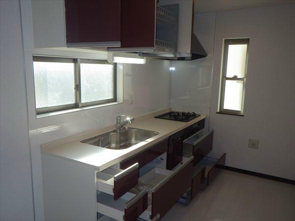 Receipt. Kitchen storage