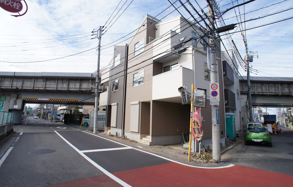 Local appearance photo