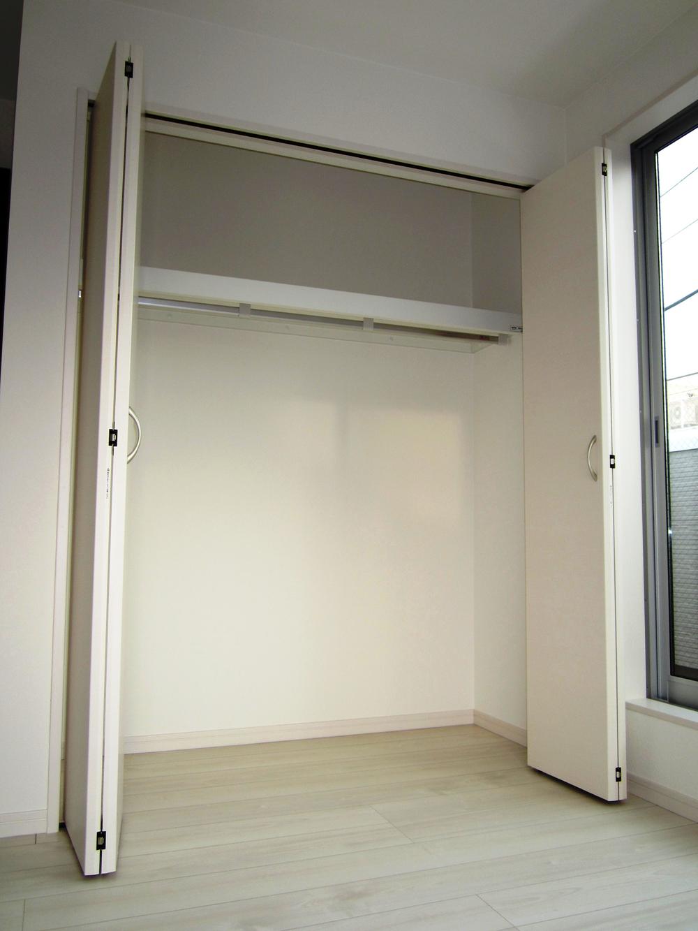 Receipt. Storage (company construction cases)