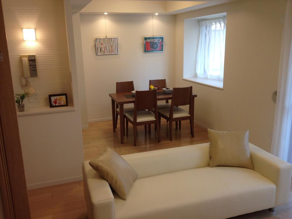 Living. Indoor (12 May 2013) Shooting