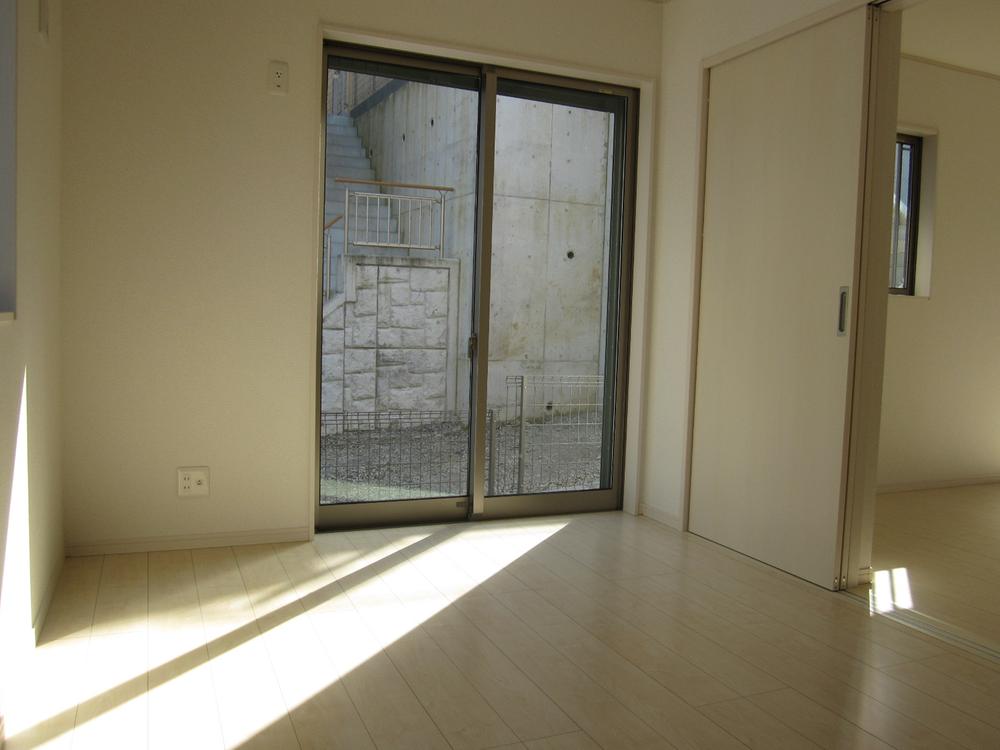 Non-living room. Western-style 6.33 Pledge