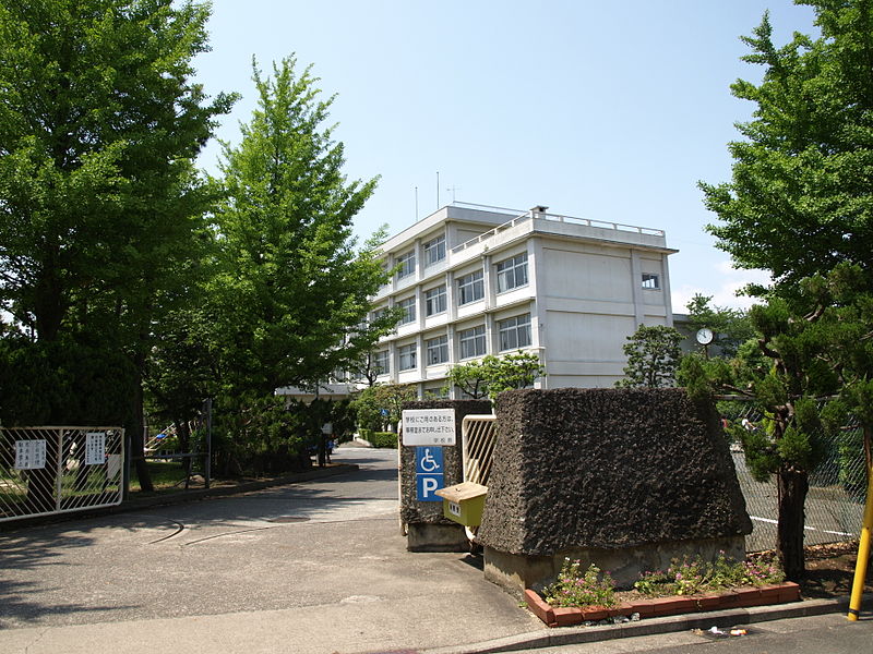 high school ・ College. Kohoku high school (high school ・ NCT) to 1747m