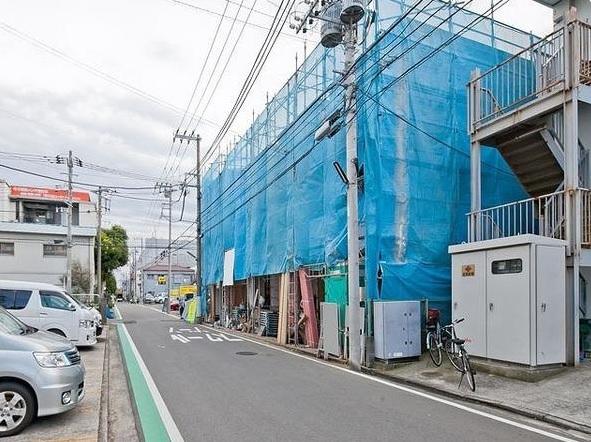 Local appearance photo