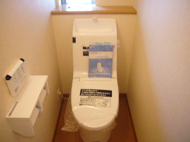 Same specifications photos (Other introspection). Toilet (same specifications photo)
