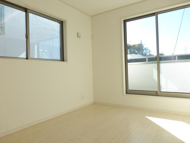 Non-living room. 1 Building Indoor (November 19, 2013) Shooting