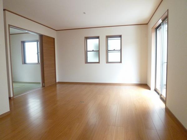 Living. August 2012 shooting