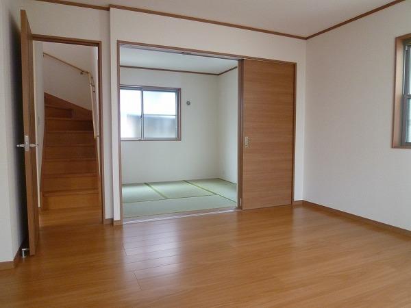 Living. August 2012 shooting