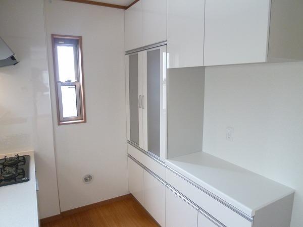 Kitchen. August 2012 shooting