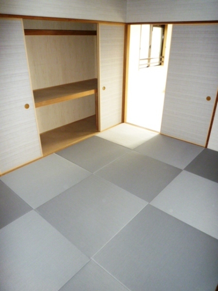 Other room space.  ☆ Japanese-style room (Ryukyu tatami specification) ☆